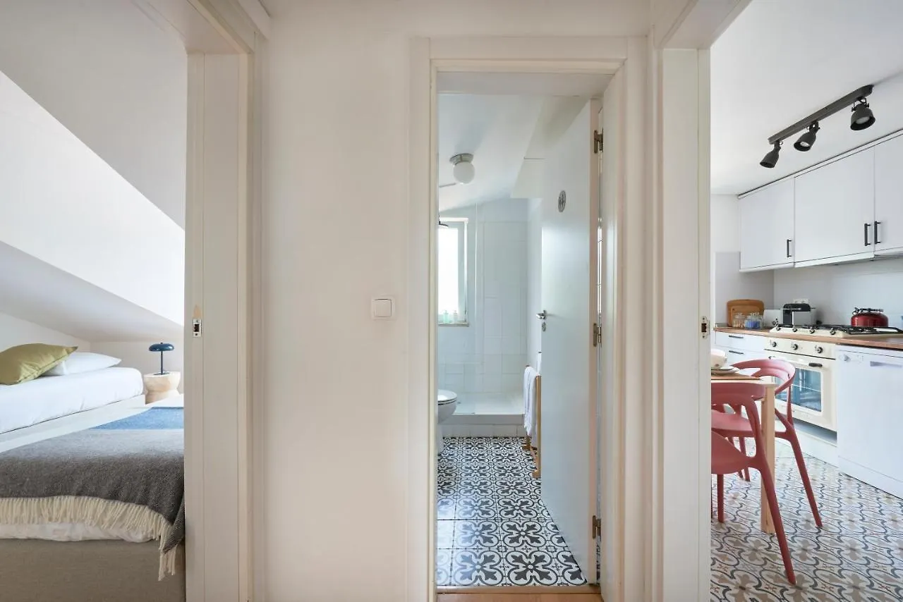 Bright Apt W Balcony, Ac, Parking, By Timecooler Lisboa Daire