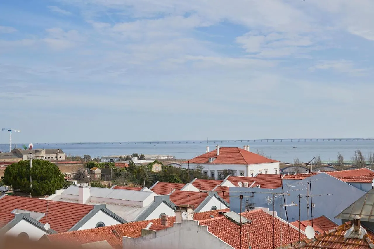 Bright Apt W Balcony, Ac, Parking, By Timecooler Lisboa Portekiz