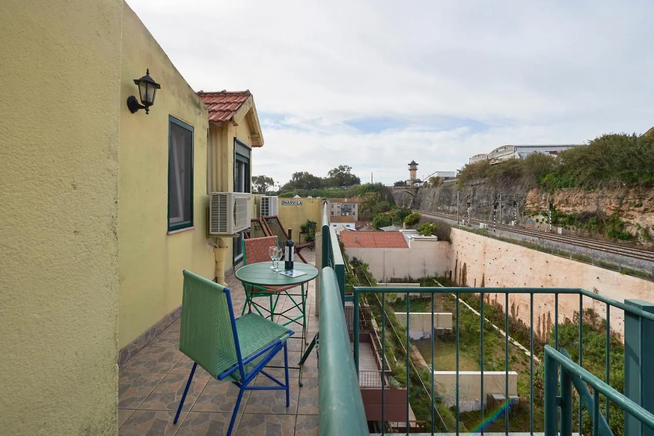 Bright Apt W Balcony, Ac, Parking, By Timecooler Lisboa Daire