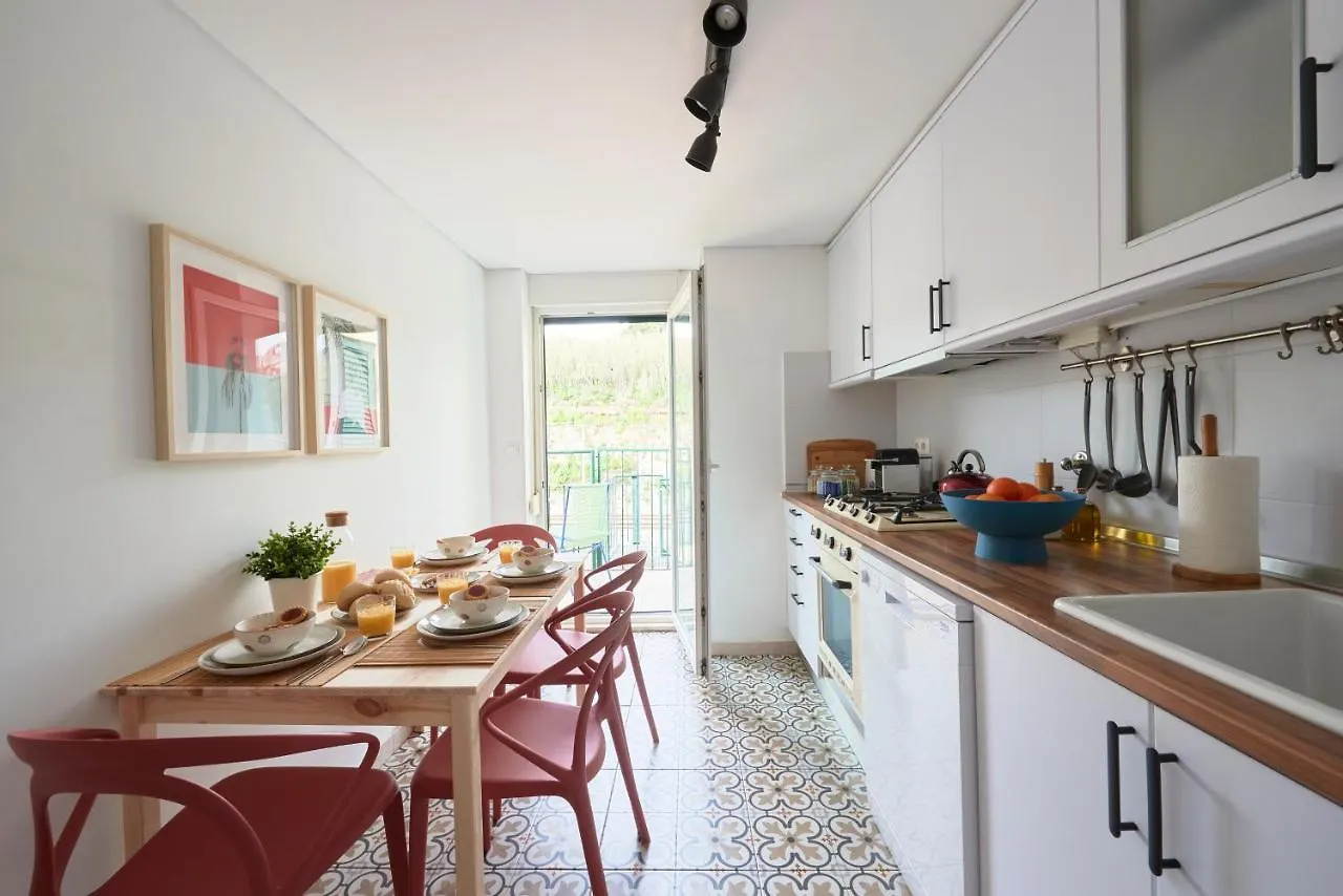 Bright Apt W Balcony, Ac, Parking, By Timecooler Lisboa Daire